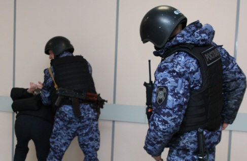 В Северодвинске рецидивист позарился на бритвенный станок в магазине