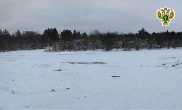 В Архангельском областном суде будут судить трех отморозков, утопивших в проруби человека